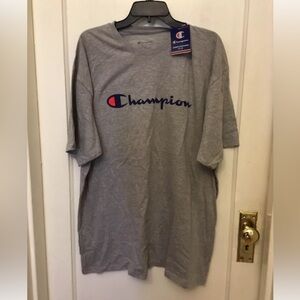 Champions  T Shirt Mens Big & Tall  Logo Shorts Sleeve Graphic Tee NWT.